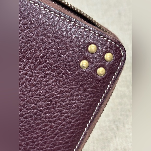 Celine Vintage Grainy Leather Continental Wallet - Picture 8 of 10